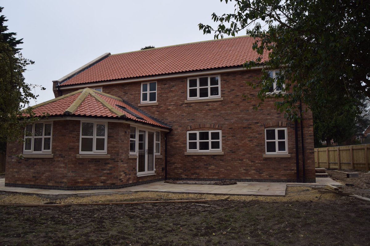 Sovereign_Build's tweet photo. Stunning Family home at a fantastic location in Swanland. Contact us for a viewing. https://t.co/HEH43MuJME