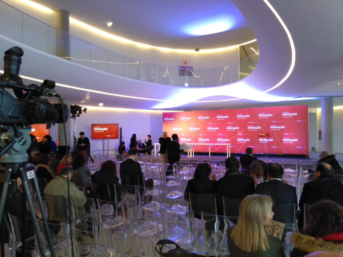 vkairamo's tweet photo. #GoPortugal event just starting in #Porto to announce #international #partnerships to build new #innovation capabilities to #Portugal. Nice to bring #Demola Global to be part of the alliance in this important initiative together with @MIT @CarnegieMellon @Fraunhofer and others! https://t.co/Tll8dxUcay
