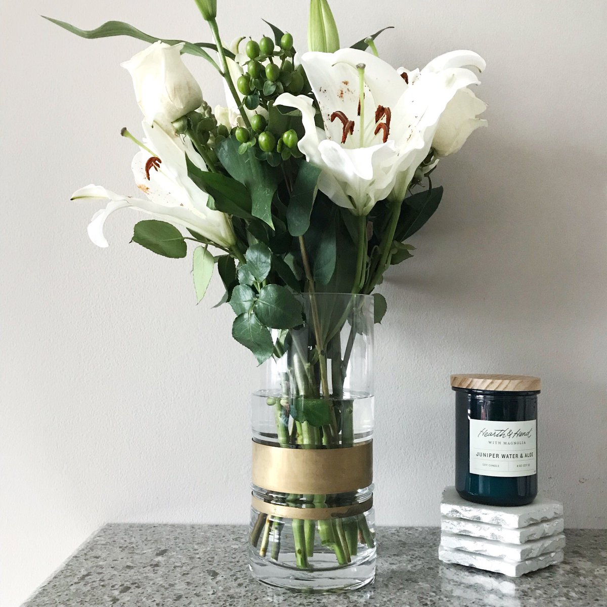 be_prismatic's tweet photo. Loving my new vase &amp; candle from @magnolia x @TargetStyle #beprismatic https://t.co/0FmpwuLXKQ