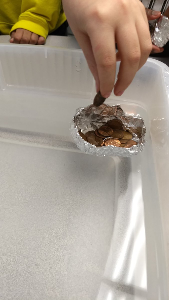 TMES_STEAM's tweet photo. What can you make out of a square of aluminum foil? How many pennies will it hold? 30 pennies is our best so far. @TheaJackson8 @Asbury_ParkSD https://t.co/w8C5GDLfqG