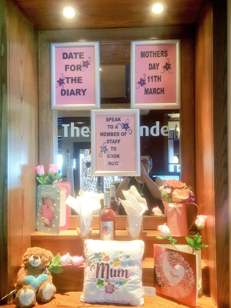 No time to waste....V Day is over....next up....
                  MOTHER'S DAY
11th March is just round the corner time to push for those bookings!
<a href="/SteveAdamsTT/">Steve Adams</a> <a href="/StaplesClaire/">claire staples</a>