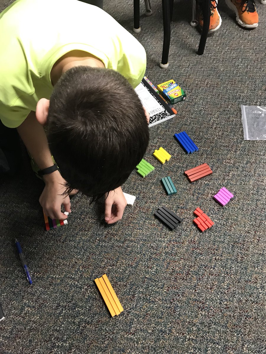 armstrongatACE's tweet photo. Fraction Fun with Mrs. Mikelman and Ms. Baker’s class! @RMMath @missebakerMGE #mgegrizzlies https://t.co/IHmUwW1D91