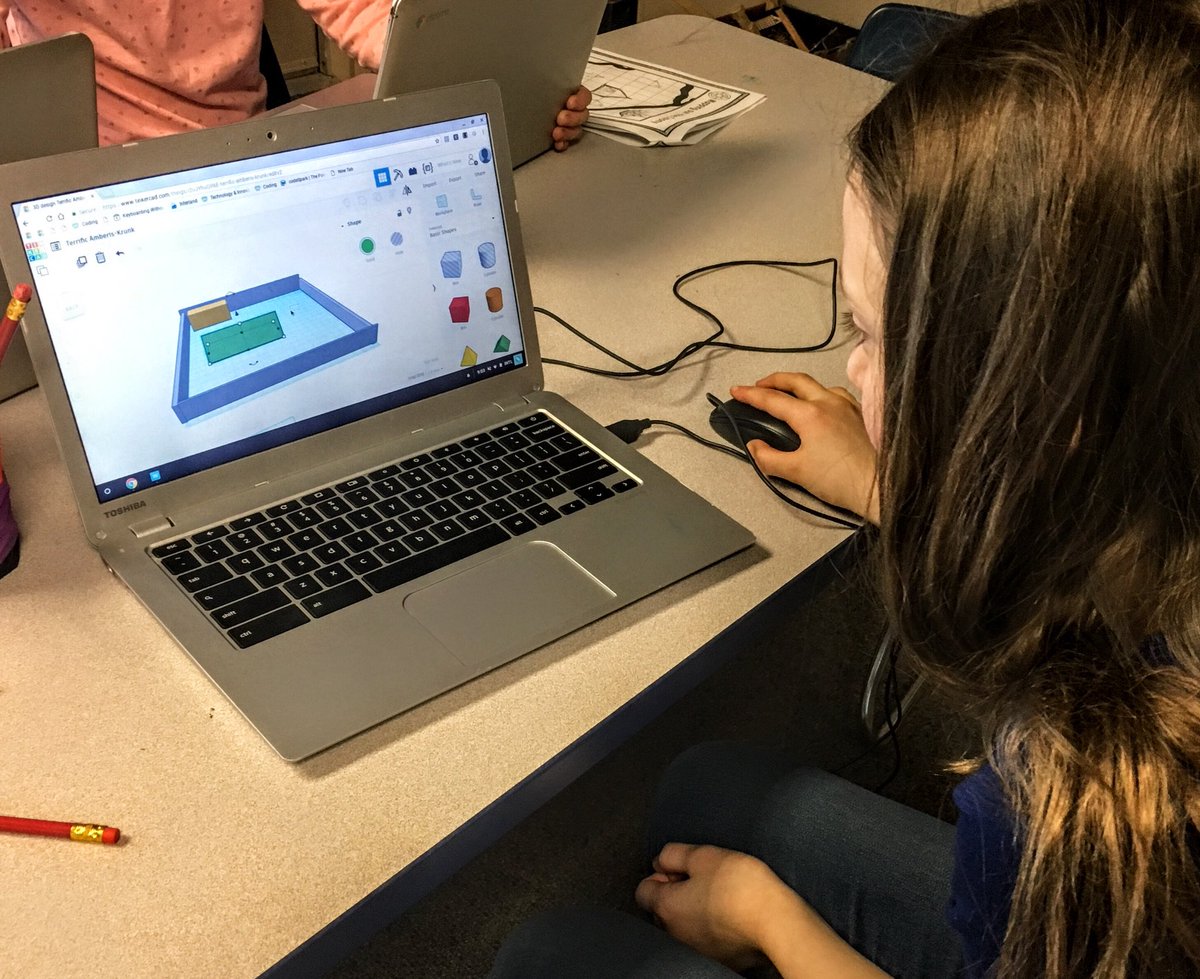 Teach_Innovate's tweet photo. 3rd graders are researching animals, crops, &amp; colony structures as they plan how to design &amp; build a colony in the new world. Drawing out templates of colony fort. When ready, building in @tinkercad to 3D print #GoCIGo #3rdGrade #makerbot #edtech @STEAMrollerzMN #STEAM #3dPrint https://t.co/VDR3MRjYvb