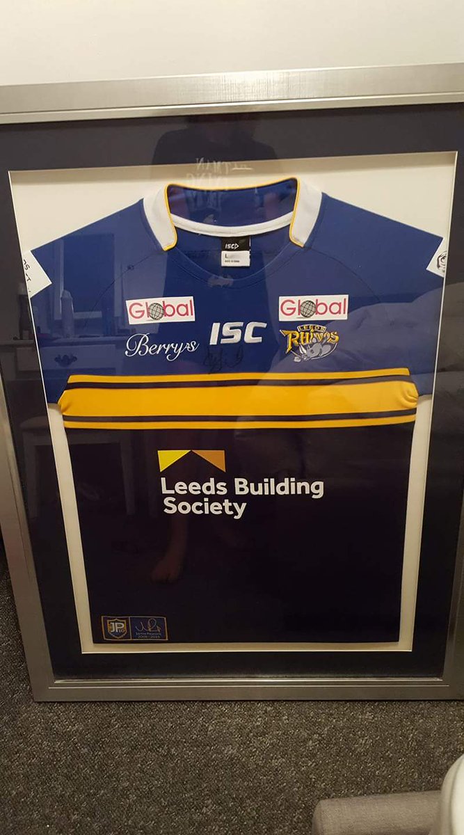 For all you @leedsrhinos fans. Your chance to win a signed framed shirt signed by #SirKevinSinfield! All profits go towards @OPA_UK raising money for patients suffering with Oesophageal Cancer. To win, choose any left over numbers from this list! #LeedsRhinos #oesophagealcancer