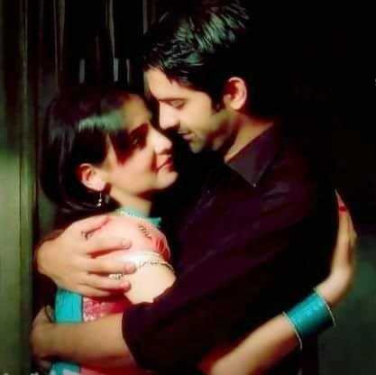 natus_wilma's tweet photo. #MayorMissing # BarunSobti #SanayaIrani #SarunConnection #SarunBestChemistry #HighTimeForNewShow #WithDifferentProducer @StarPlus @ColorsTV https://t.co/W4wo83Kjc8