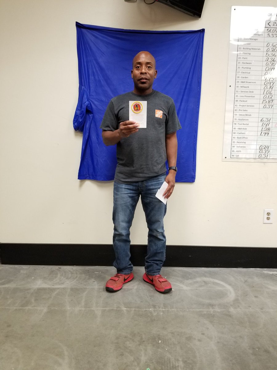 Fuller10j's tweet photo. 1 year for Gregg. Happy Anniversary! @StacyWaltonTHD https://t.co/EvzcpCP9QH