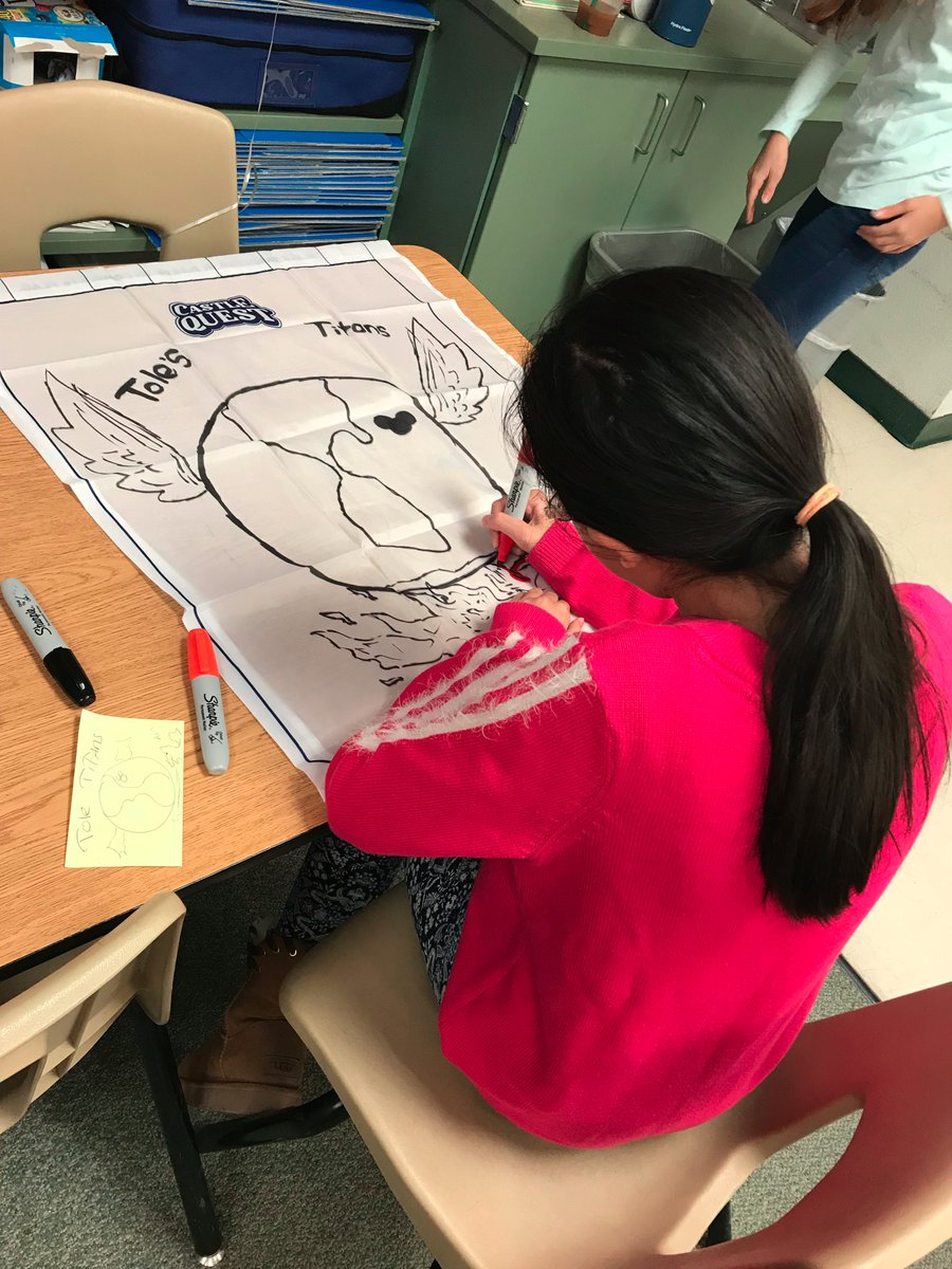 Ashland_Ranch's tweet photo. Hard at work making the class flag for #TolesTitans and helping us raise money for our school!  #boosterthon @Boosterthon https://t.co/42pNgYyo6R
