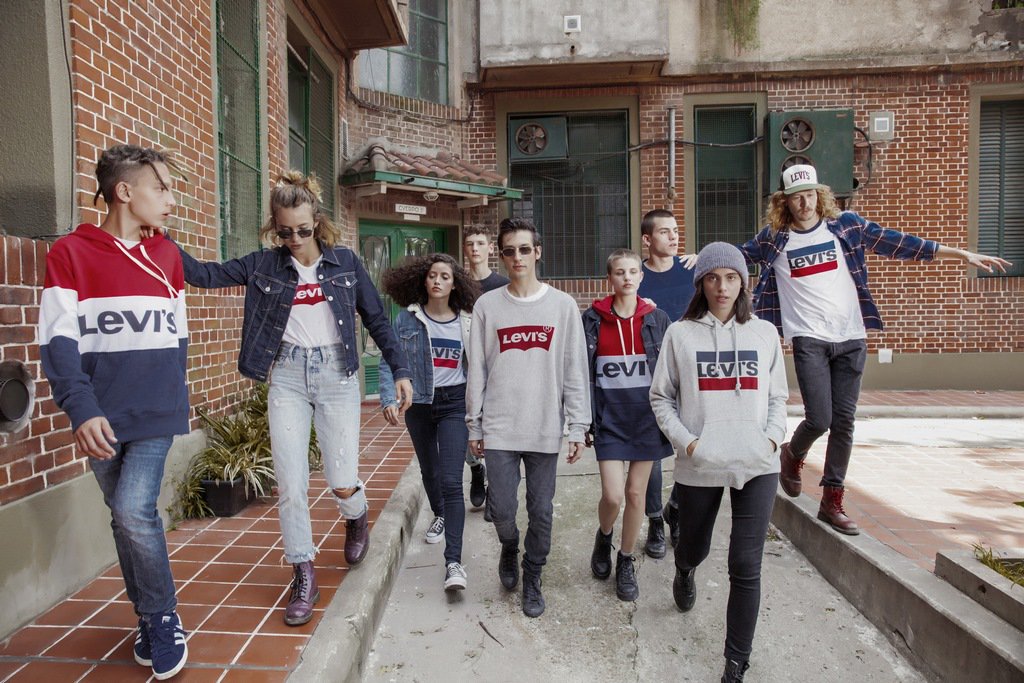 Block Party, la colección otoño invierno 2018 de Levi’s goo.gl/idPoQB #LiveInLevis

<a href="/Levis_AR/">Levi's Argentina</a> <a href="/doniaBA/">DOÑA BUENOS AIRES</a>