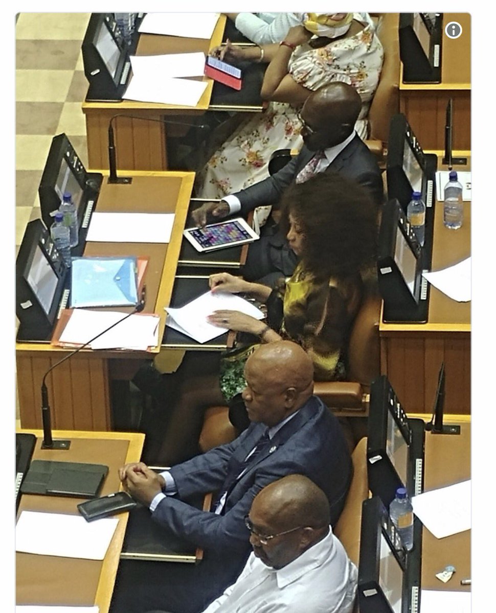 TheStar_news's tweet photo. Finance Minister #MalusiGigaba caught playing Candy crush during #Ramaphosa announcement. https://t.co/GGLP7jJqhi #ElectionPresident https://t.co/IkAJsVwsf4