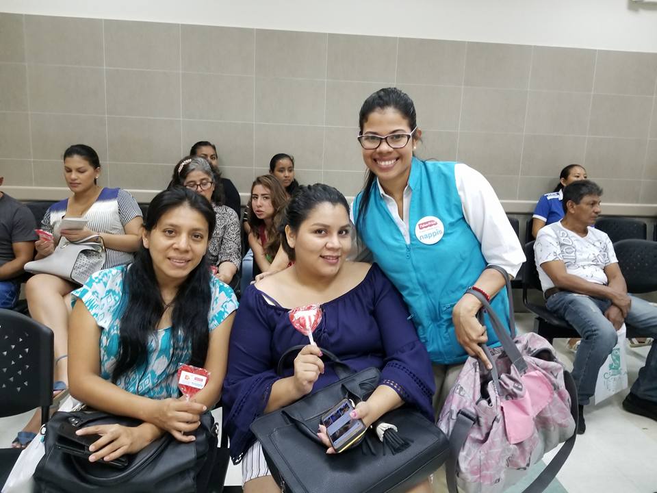 jbgorg's tweet photo. Porque el #Amor se vive todos los días en el Hospital de la Mujer #AlfredoPaulson y el 14 de febrero lo celebramos con dulces corazones y sorteo de productos #Nappis para el bebé. #PaletaDeAmor #PadresEnamorados #BienvenidosAlMundo https://t.co/ZytkqlkTNI