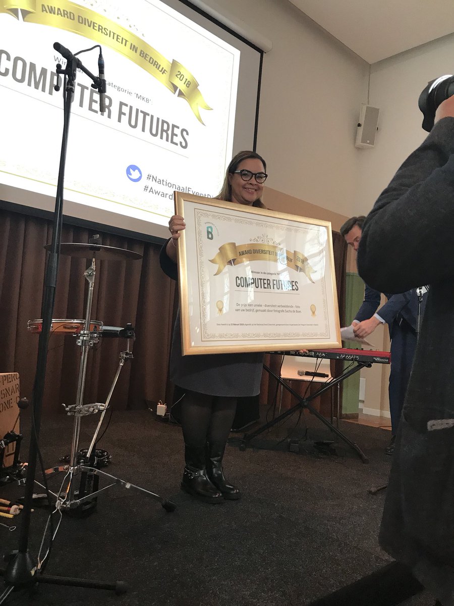 BEE_Consultancy's tweet photo. En de winner is @computerfutures #diversiteit #NationaalEventDiv https://t.co/Qiz2bg8clp