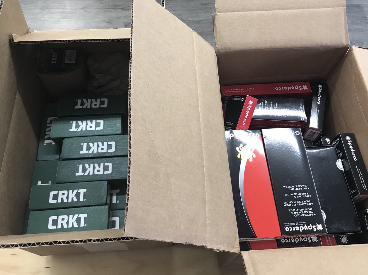 KnifeHub.com tweet media