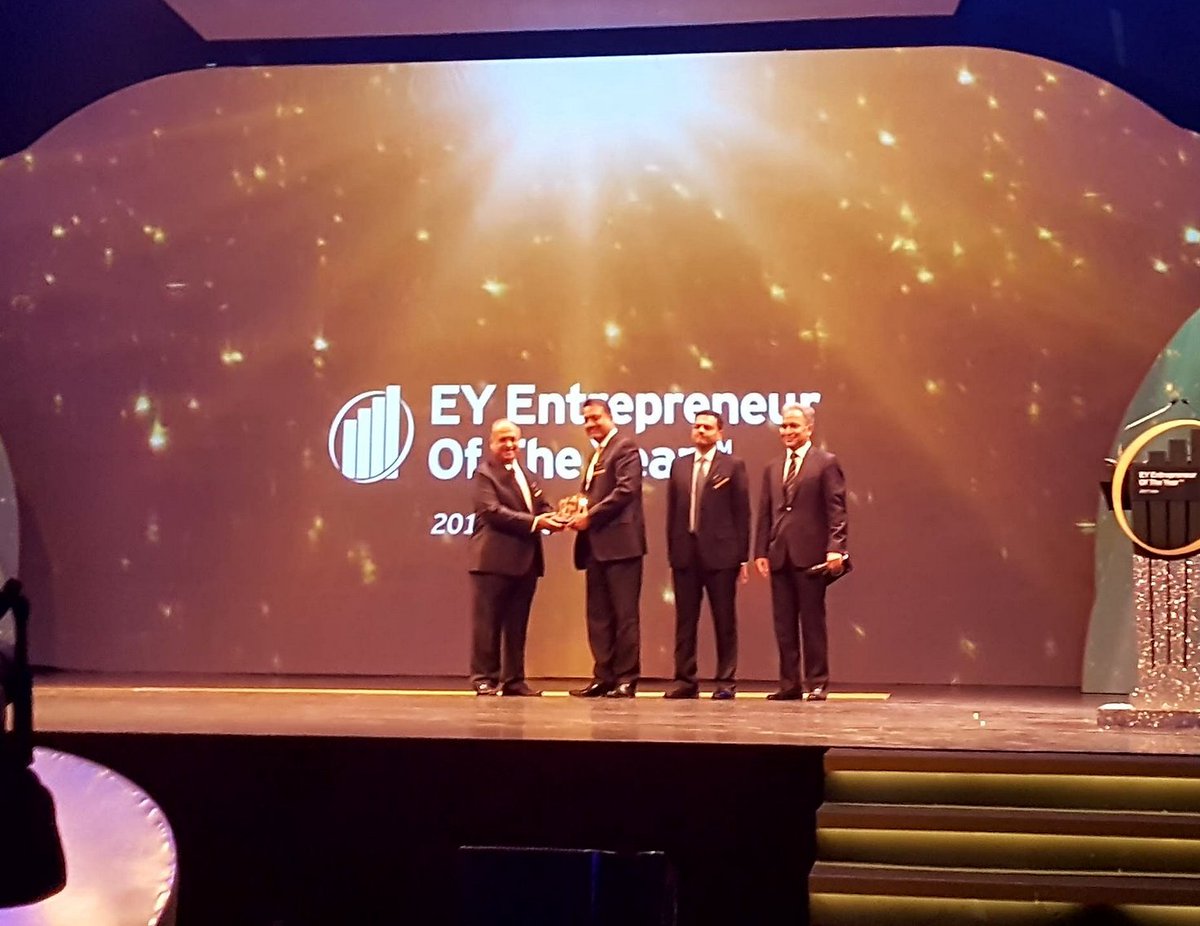 ReNewCorp's tweet photo. Under the #leadership of @Sumant_Sinha, our Chairman & CEO, we were able to #innovate & bring a difference in the #renewable sector. We congratulate him on his win at the #EOYIndia2017 awards under #Energy, Real Estate & Infrastructure category. Together, let’s #PowerAChange. https://t.co/ftblZL2pGz