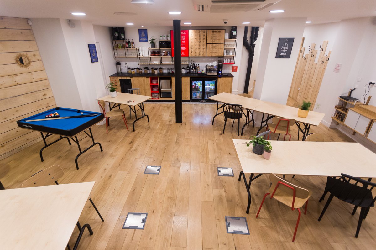 AFTERPLACEFR's tweet photo. On est super fiers de vous présenter le petit dernier de la famille Anticafé avec en prime, 2 salles d'#EscapeGame : la Crypte et le Bar. Tentez l'expérience ici https://t.co/PCC1ceaS23​ 😉
En ce moment, 2 sessions d'Escape sont à gagner sur @Zeez_App 👉 https://t.co/hWKMj8AZ0G https://t.co/U1hxp9TXh7
