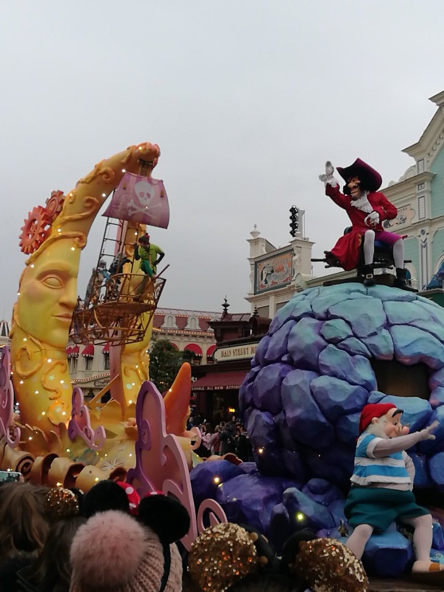 RBADisney2018's tweet photo. #RBAinDisney https://t.co/cRsPD3uidi