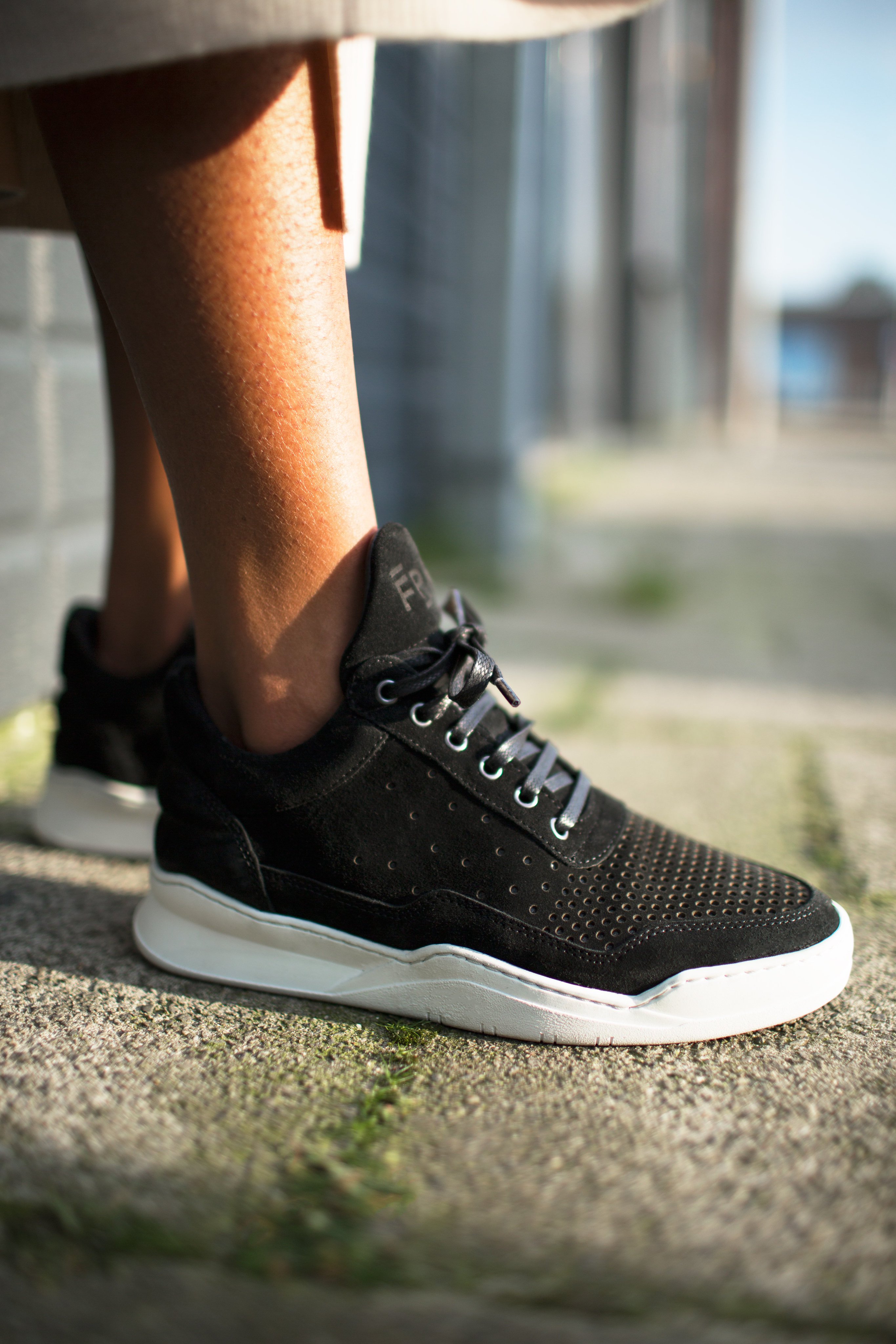 Filling Pieces on X It s all in the details. A unique gradient perforated pattern from toe to ankle. Click here to see more of this Low Top Ghost https t VVhwWypHQu https t 8VuE2Xbawh X