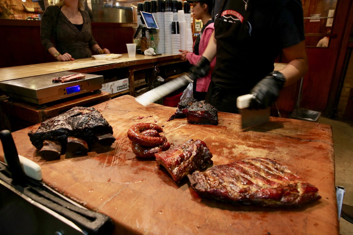 Do ya want a bit of each? #TexasBBQ #BBQ #MeatSweats