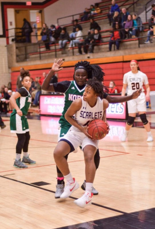 LadyPurePrep's tweet photo. 2019 5'8 G Tatiana Johnson
23pts 10-12FG
3-3FT
#Prep #Adidas #3stipes https://t.co/W9vFKBH0H5