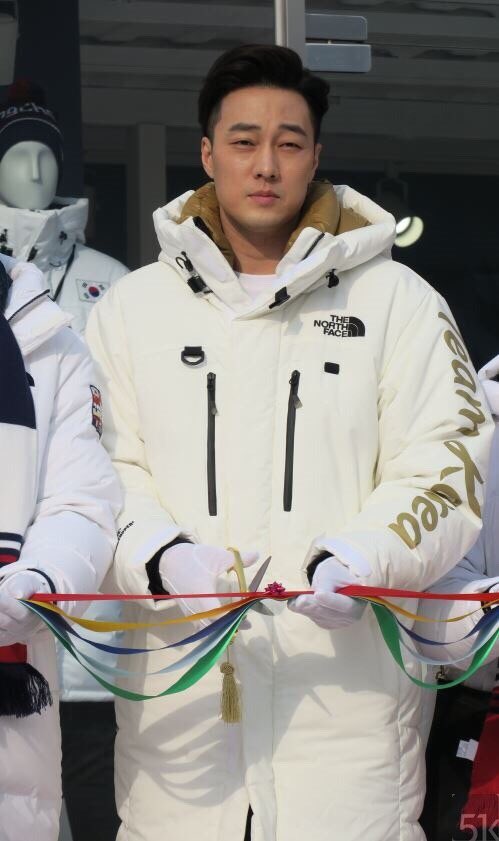51k_CT's tweet photo. 「Part 13」#Sojisub #소지섭 x #TheNorthFace event❤️ https://t.co/8zoab9PJEF