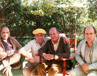 TuriscoH's tweet photo. Distintas celebridades han visitado nuestra ciudad de Huéscar y nos es grato recordarlo.
Camilo José Cela premio Nobel de Literatura, Emililio Romero, uno de los principales periodistas del franquismo , Rafael de Pernagos, (poeta y actor )Don Juan Carlos y Doña Leticia... https://t.co/KAu35KeCdo
