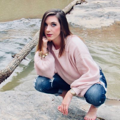 carolinee_1224's tweet photo. #NewProfilePic https://t.co/IETcViWgNm