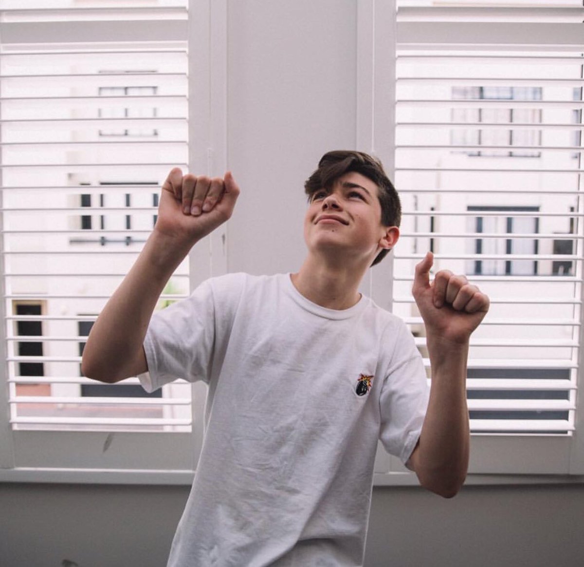 caitlin14__'s tweet photo. Mood coz #choey is reuniting today 💗 @joeybirlem @CharlesGitnick https://t.co/CMQ9Im5pUT