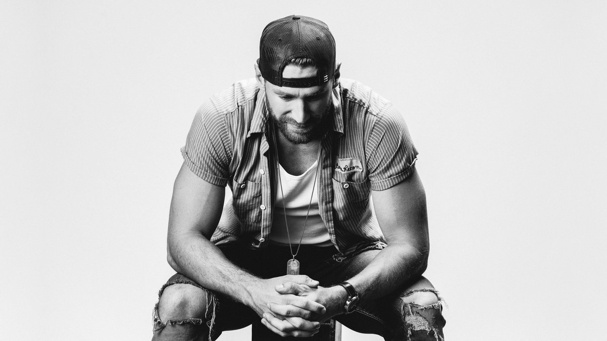 GoCountry105's tweet photo. ICYMI: @ChaseRiceMusic talked w/ #GrahamInTheMornings today about his @HOBAnaheim show, new album and exclusively announced what his next single will be: https://t.co/0t2q7Tnt8w https://t.co/0C2GFyaQu4