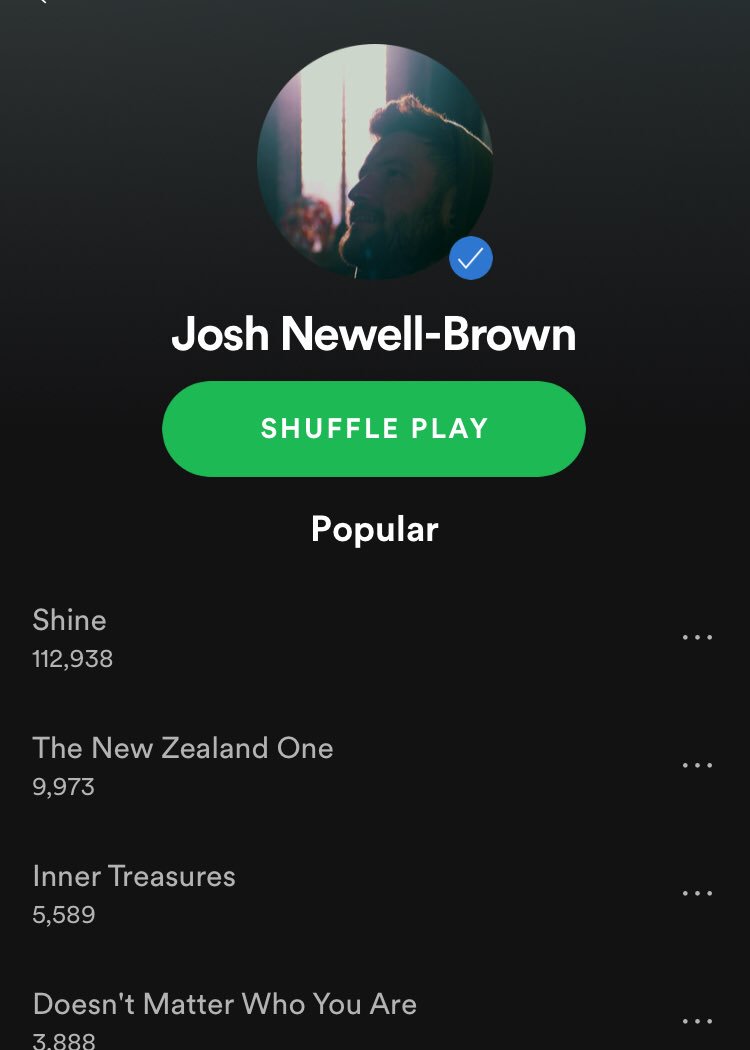 Having a prossecco &amp; music eve, fizz &amp; <a href="/JoshNewellBrown/">Josh Newell-Brown</a> -  fab! Inner treasures EP Spotify 👉🏼  open.spotify.com/artist/7vA8GOm…  #NewMusicComingSoon