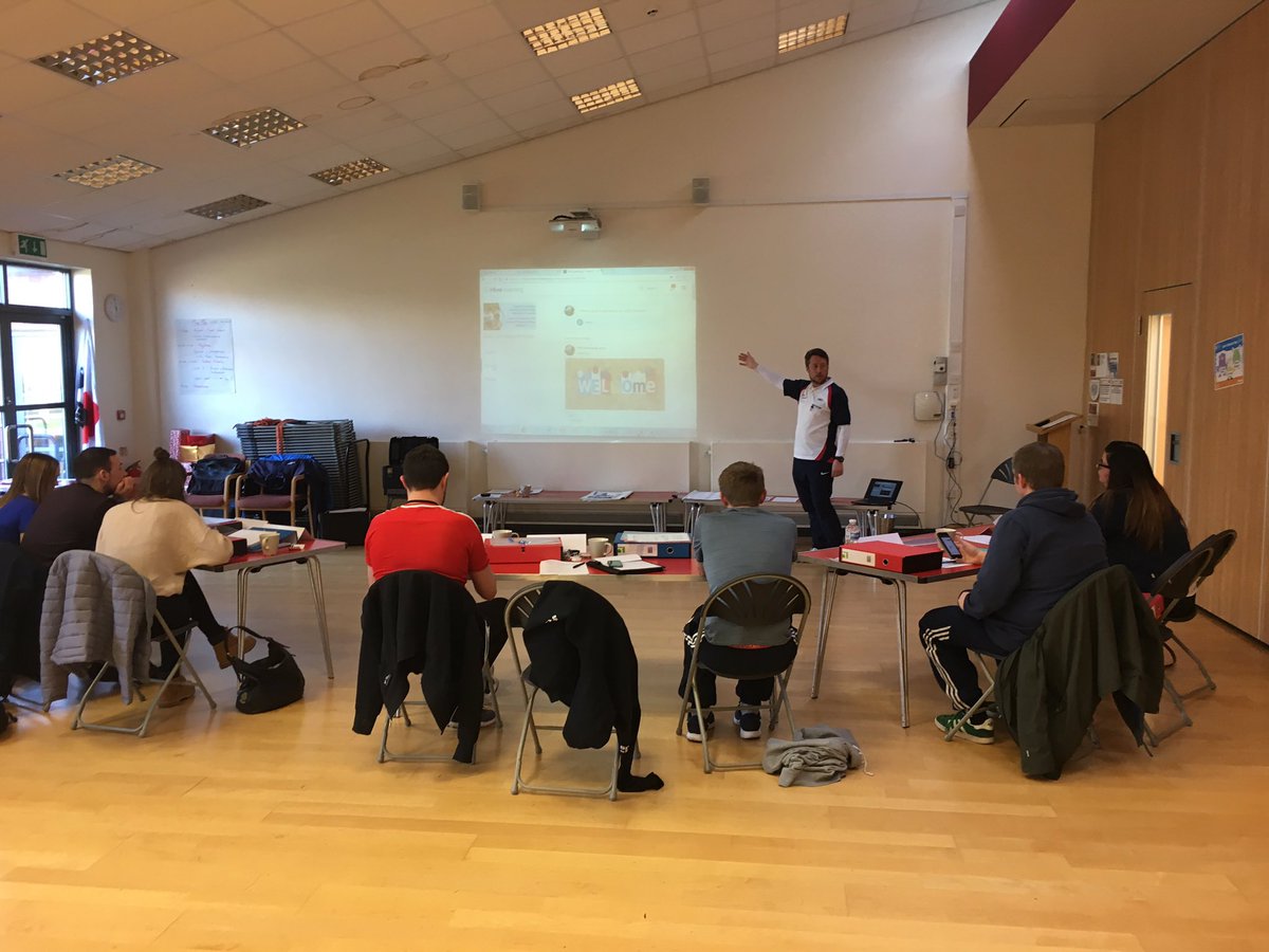 ActiveSch's tweet photo. PE Subject Leaders gathered today for the Level 5/6 in leading Physical Education delivered by Chris Brammall. 

Dale.spencer@bolton.gov.uk https://t.co/utVDwTauY1