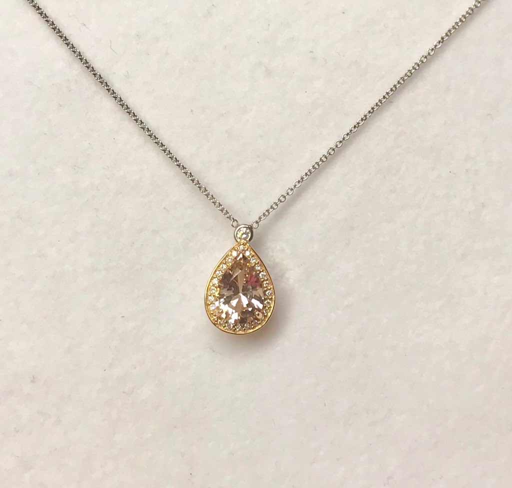 A necklace I made for my daughter: imperial topaz and diamonds in 14k #rosegold with 14k white gold chain. One of my favorites! 

#jewelry #finejewelry #imperialtopaz #diamondjewelry #rosegoldjewelry #handmadejewelry #diamondnecklace #necklace #topazjewelry