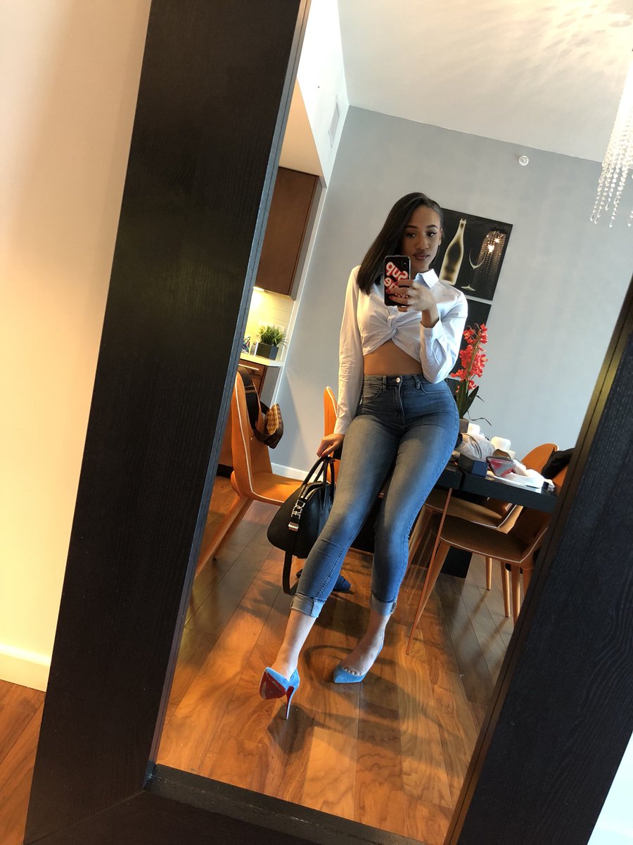 Cee_loe's tweet photo. https://t.co/NgSE6gl4ew