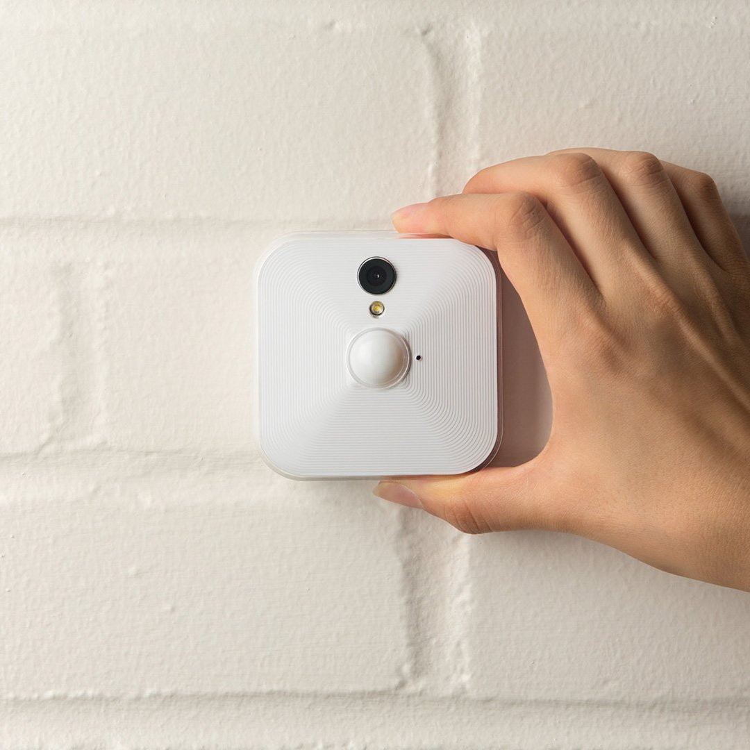 Smart__Homes_'s tweet photo. Win a Blink XT Outdoor Security Camera https://t.co/bXb6ddRJSI https://t.co/6F4s5fNWcO