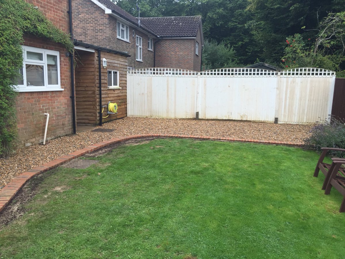 Dgbuilding's tweet photo. Landscaping? No problem. Customer wanted to tidy up part of their garden to make it usable in the summer. Dig out, type 1 MOT. 20mm shingle. Brick border. Job done 👍🏻#landscaping #building #design https://t.co/9z7XZX3SmW