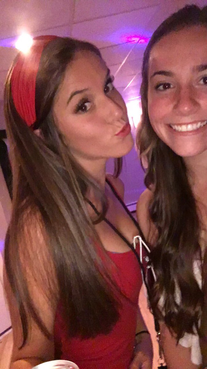 ericalaubi's tweet photo. happy birthday Hannah hope you had a great day❣️❣️ @_hannahhdelano https://t.co/WsGoIbw7L5