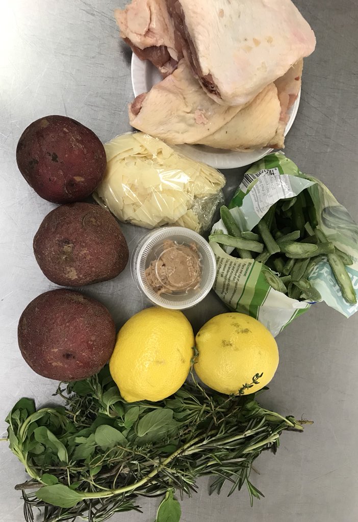 chef_caron26's tweet photo. CHOPPED! Challenge and the winner is.... #nfaculinary #MadeInProStart #foodnetwork @CTE_VA https://t.co/KpZVUPs6BL