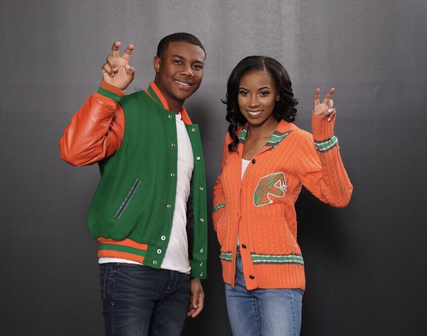 DoRightFamu's tweet photo. Let me tell you the story of Right Hand, Left Hand. It’s a tale of orange and green, David &amp; Robyn fighting to #DoTheRightThing… so when the time is right, help your famuly #FightToStrike! Elect David Jackson and Robyn Seniors your next Student Body President and Vice President! https://t.co/UApwm1Caz8