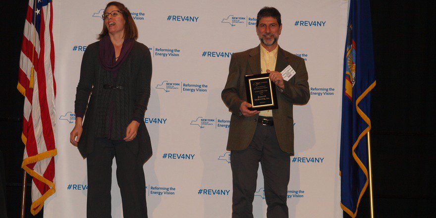 NYSERDA's tweet image. Greenhill Contracting won our Lowest Single-Family #HERSindex Builder Award for working w/Integral Building &amp;amp; Design to construct the most efficient home of any contractor that built at least 3 homes from 2016-2017 in our Low-Rise Residential New Construction Program.