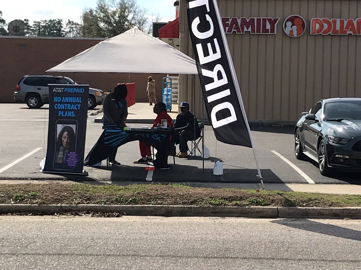 ASM Richard and RSC Adrian out winning local!  Two happy families with Premium TV! #WhateverItTakes 
<a href="/Dominators_1/">DeEtte W. Baker, MSML</a> @gsc_cbg <a href="/eniggemann/">Enrique Niggemann</a>