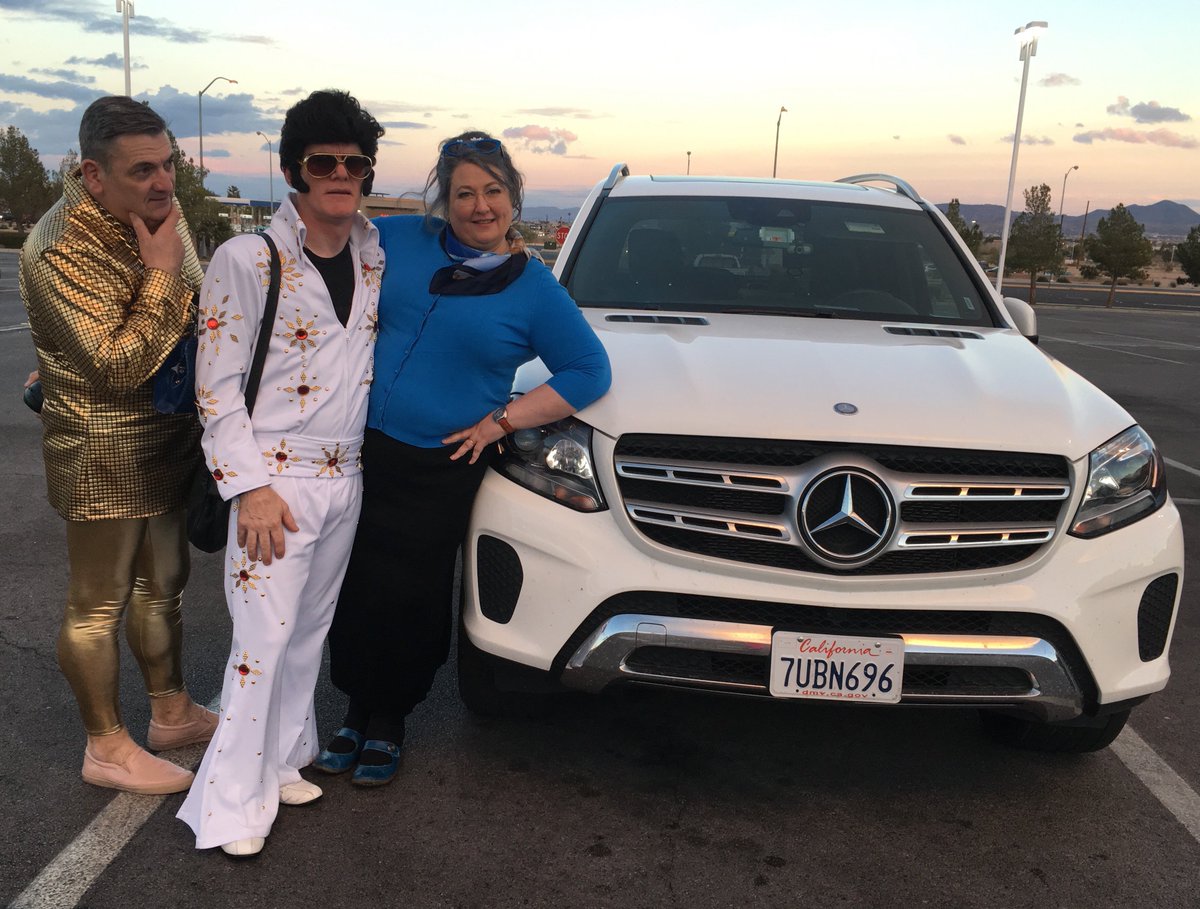 no1bloke's tweet photo. Elvis loves @avis and drives @MercedesBenz loving the #doubleupgrade with the #PresidentsClub great #reward for #brandloyalty #rentalcar #hirecar #GLS450 https://t.co/5j4pVZglcX