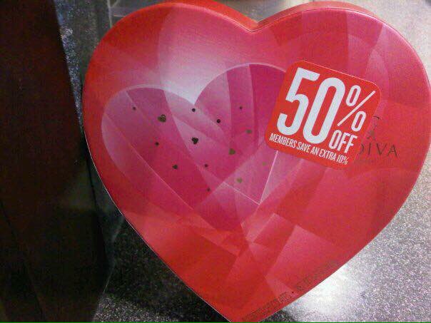 mikeroblesbuzz's tweet image. Happy #SideChicks Day everybody! You know who you are. #ValentinesDay2018 #HalfOff #SheLovesMeSheLovesMeNot