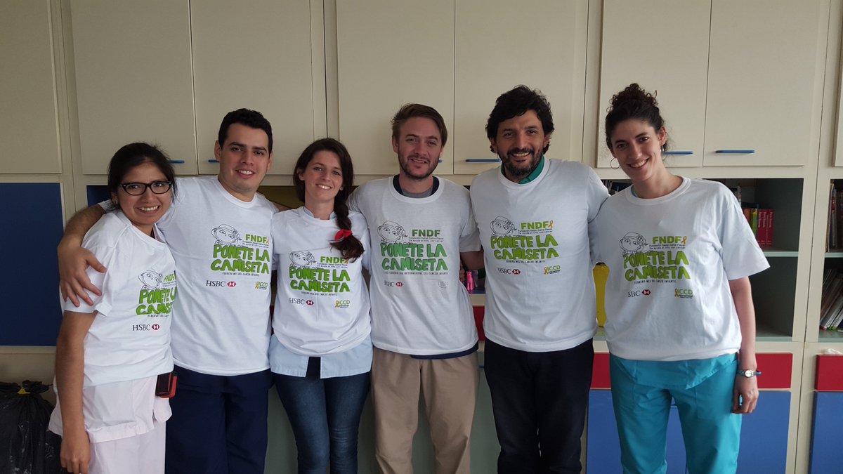 FNDFLEXER's tweet photo. #PoneteLaCamiseta vamos a apoyar #UnaLEY que proteja a todos los chicos con cáncer del país @FNFLEXER https://t.co/dqtFlGLAwV El equipo de #SedePosadas Presente!! https://t.co/BqVou8l9Kq