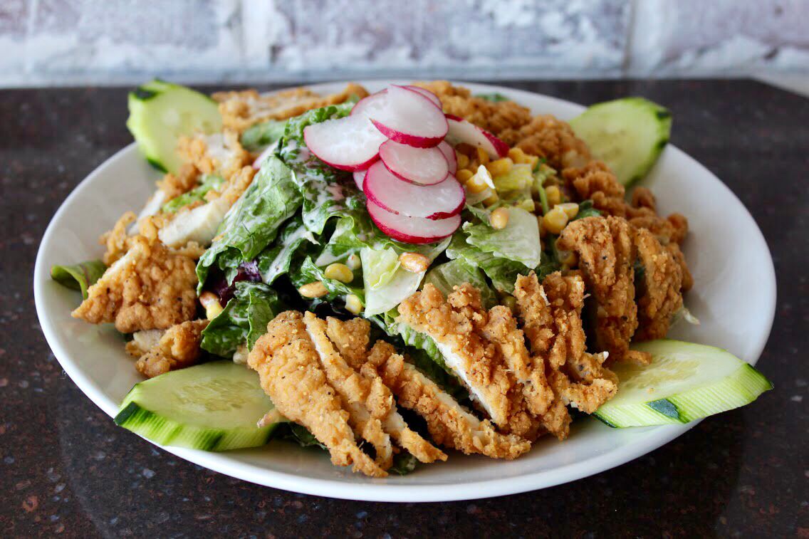 RedondoBrewCo's tweet photo. We know that the South Bay is a healthy community. That's why we make such great salads. Try our Southwest Fried Chicken Salad. Loaded with chicken. #SouthwestFriedChickenSalad #RedondoBeach #SouthBay #HealthyEating #Brewery https://t.co/PHvbJh6m0m https://t.co/mnim0tFeVr