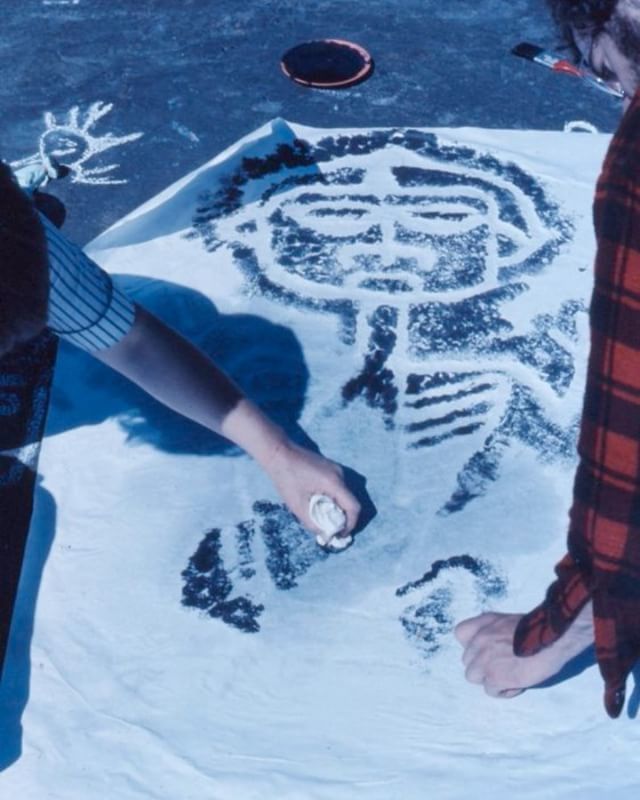 SFUArchaeology's tweet photo. It's #throwbackthursday time!
As featured, a photo of students taking a rubbing of rock art at Jump Across Creek in the Kimsquit Field School in 1972.
#sfuarchaeology #sfu #sfugram #fb #sfuenvironment #archaeology #tbt #tbthursday #throwback #archaeolo… https://t.co/BP9M4afyDg https://t.co/16s2KFfH1d