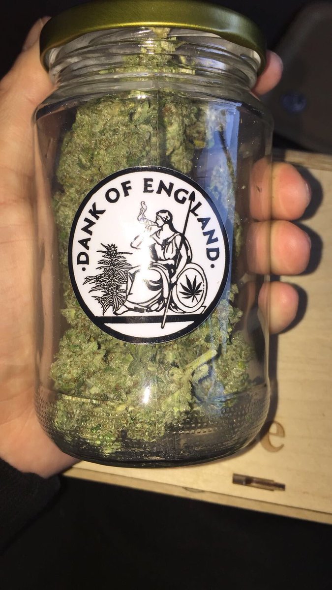 DANK_OF_ENGLAND's tweet image. 👌🏻💪🏻 @screechtree 🔥🔥🔥 #DOE 😤 #DOEGANG 💨💨🍃 #DankOfEngland 🍁🇬🇧🌍