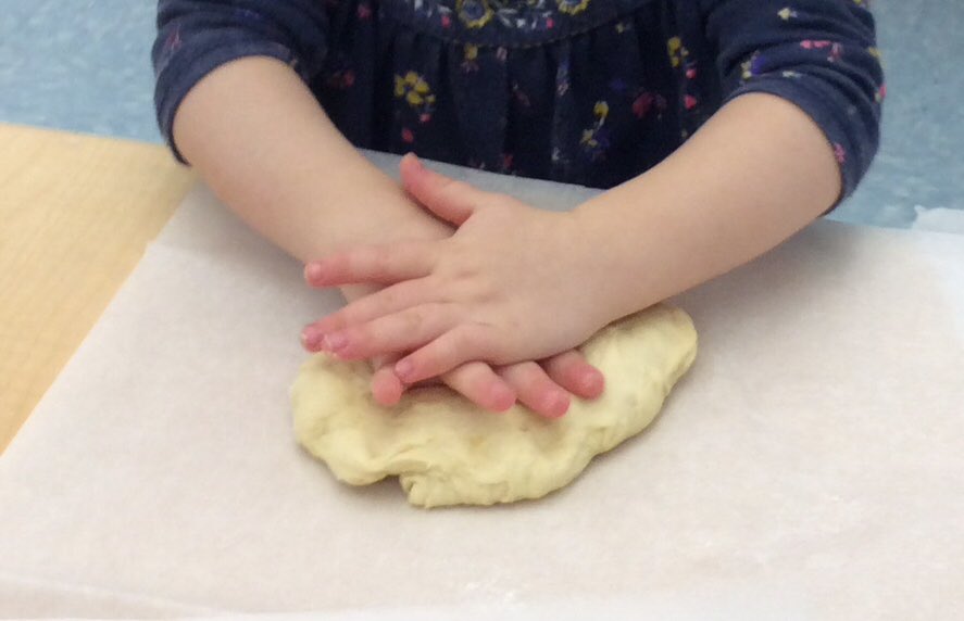 EC_Schechter's tweet photo. Getting ready for Shabbat. Stretching, neading, rolling Challah dough for our homemade Challah. #EC2 #challahtime #smellslikeshabbat #yum @SSDS_Hartford https://t.co/4OcmrPn8DA
