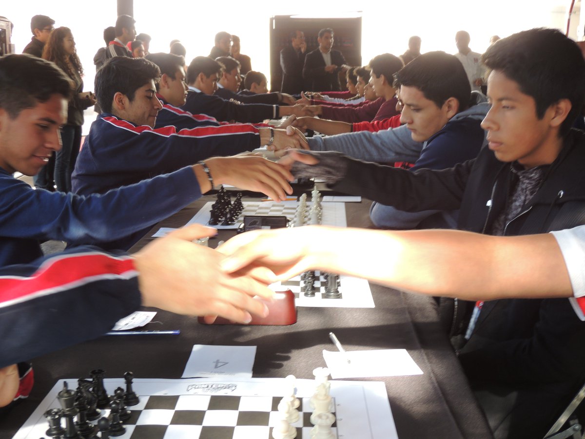 UVP_Puebla's tweet image. La Universidad del Valle de Puebla es Sede de los Juegos de Zona Ajedrez de #CONADEMS
Recibimos con mucho orgullo a cada uno de los participantes deseándoles su mejor versión en este torneo.
#Puebla #Ajedrez #UVPmimejorYO