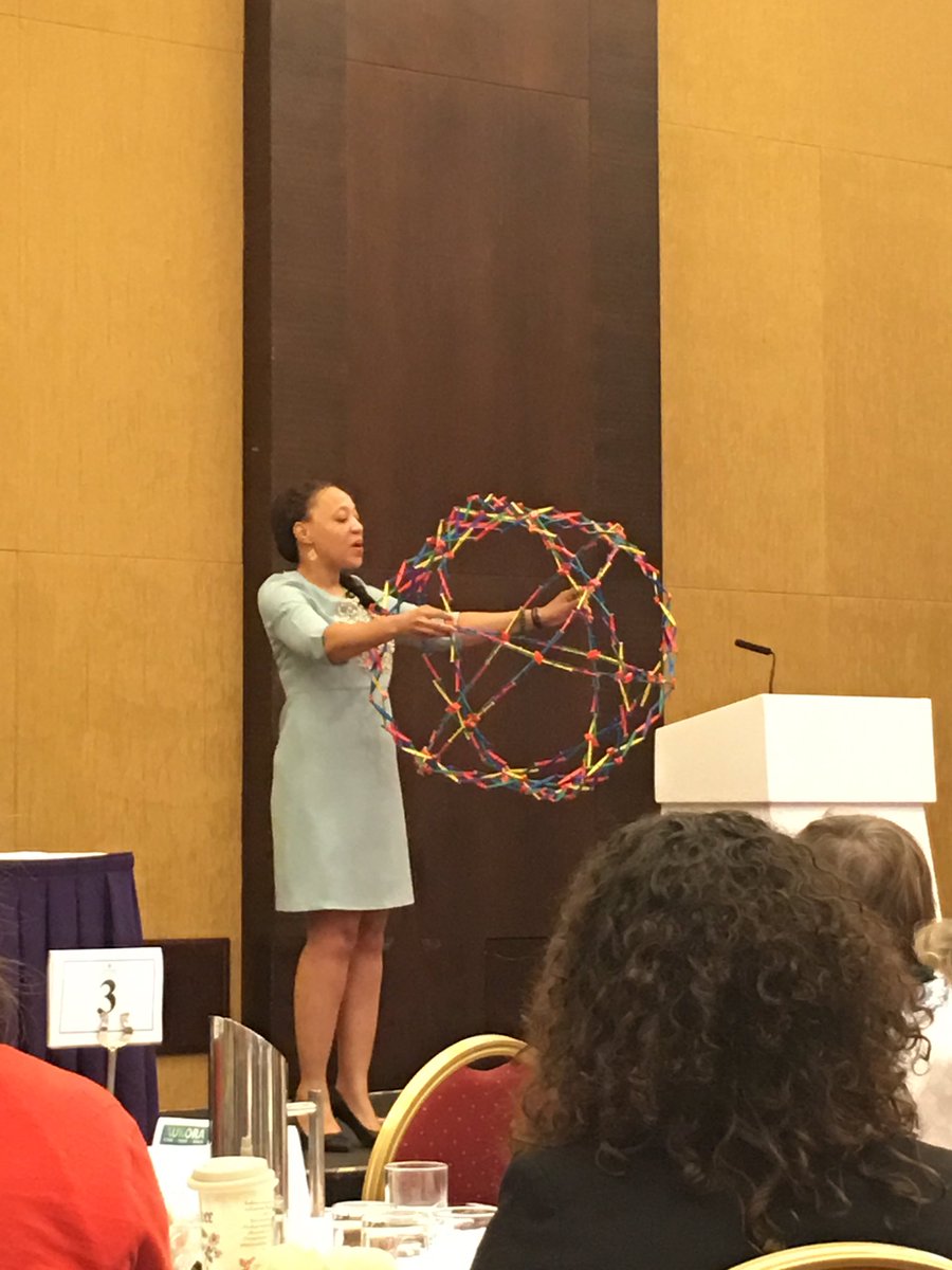 "We are not the problem but we must be part of the solution" What an amazing journey this has been #LFAurora. Thank you <a href="/JenniferGarrett/">Jenny Garrett OBE</a> for the clear delivery of a fabulous session, the awesome &amp; witty <a href="/PhyllidaHancock/">Phyllida Hancock</a> the brave &amp; authentic #MelanieEusebe &amp; my lovely cohort 💁🏻