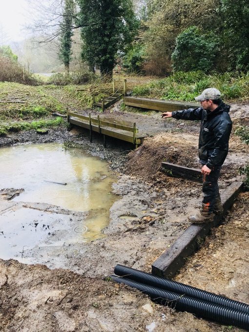 YMCAFairthorne's tweet photo. Richard, our Fairthorne Directors, walk &amp; talk this week was about our environment. Darren from our estates team talked us through our new eco island and pond dipping area. If you’d like to donate time, resources, plants, bird boxes, animal habitats they’d be gratefully received! https://t.co/RHqVVYAyx9