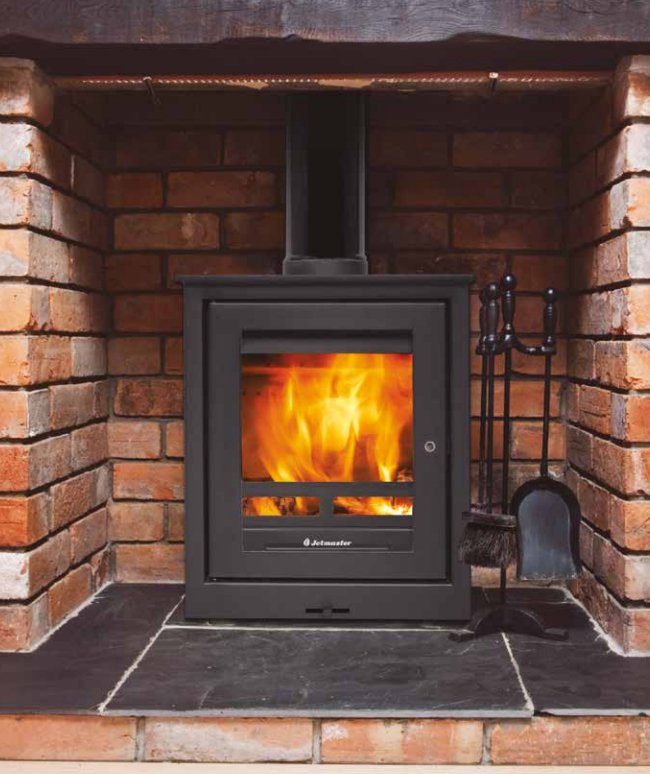 LABC Compliance Tips for #Builders: Installing a #woodburner for a client? Have you made sure the flue on the roof is high enough to not effect the neighbours nearby? Be compliant and read our best practice tips for installing solid fuel burners. ow.ly/42tC30in9Os