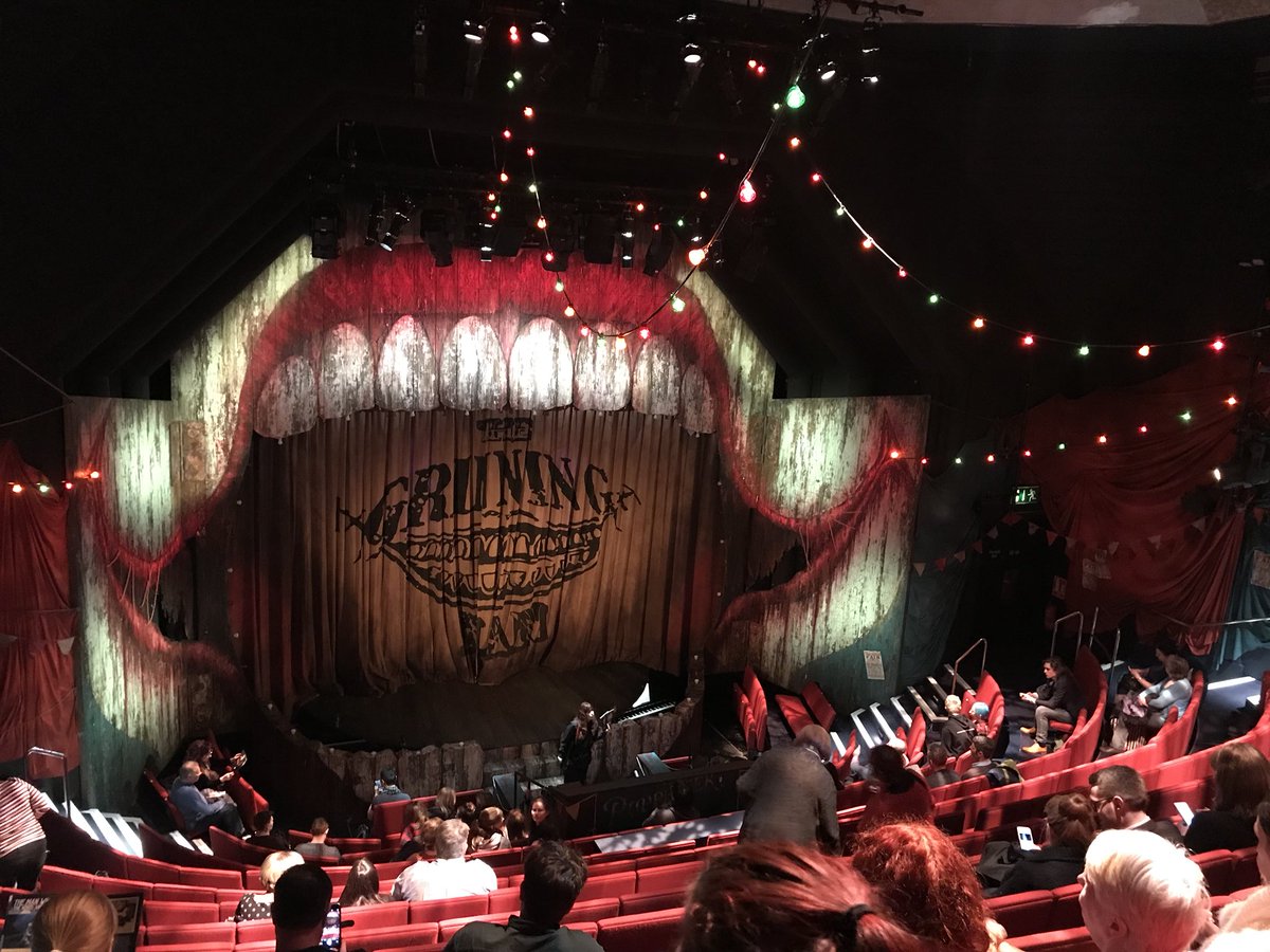 Looking forward to The Grinning Man  @TrafStudios with <a href="/MollyScurrell/">Molly Scurrell</a>